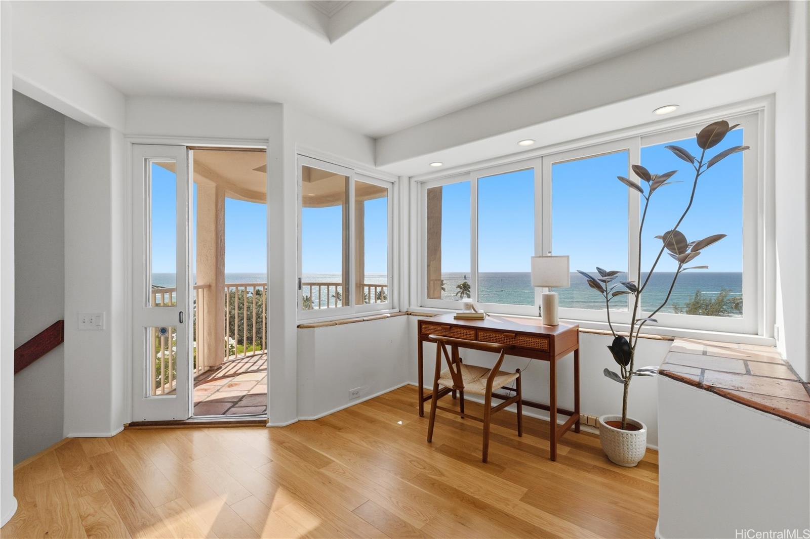 3210  Diamond Head Road Diamond Head, Diamond Head home - photo 11 of 25