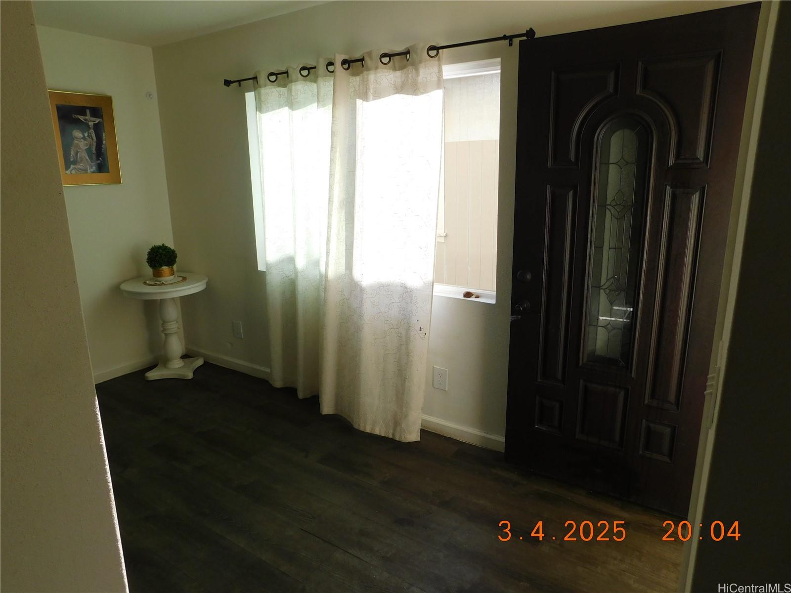 3214  Esther Street Kapahulu, Diamond Head home - photo 6 of 10