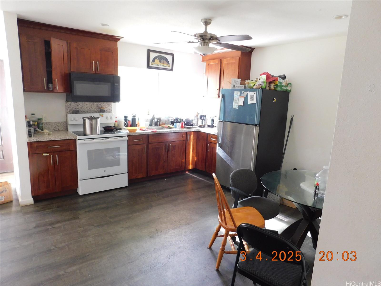 3214  Esther Street Kapahulu, Diamond Head home - photo 8 of 10