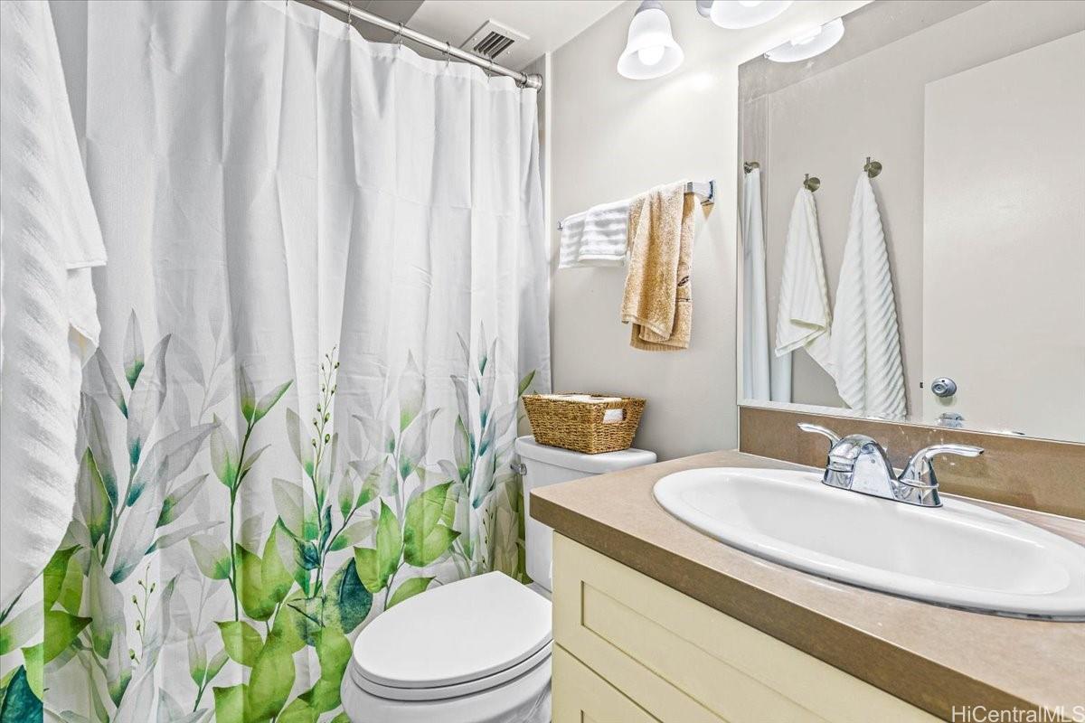 Sunset Lakeview condo # A102, Honolulu, Hawaii - photo 13 of 25