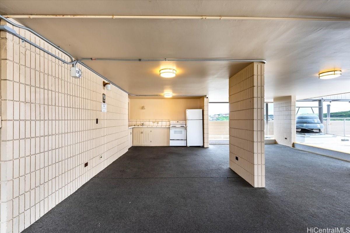 Sunset Lakeview condo # A102, Honolulu, Hawaii - photo 19 of 25