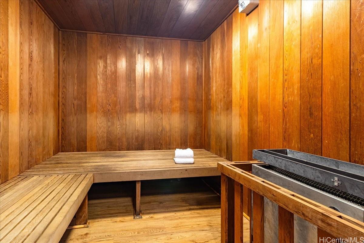 Sunset Lakeview condo # A102, Honolulu, Hawaii - photo 25 of 25