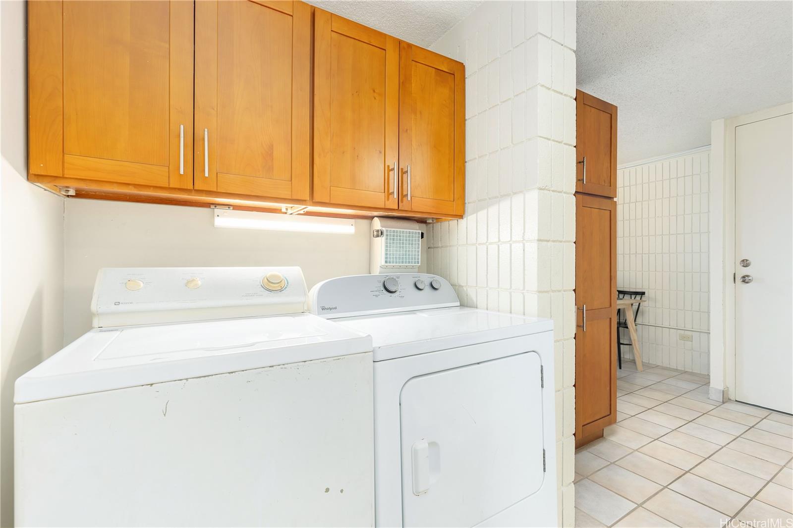 Sunset Lakeview condo # A202, Honolulu, Hawaii - photo 12 of 24