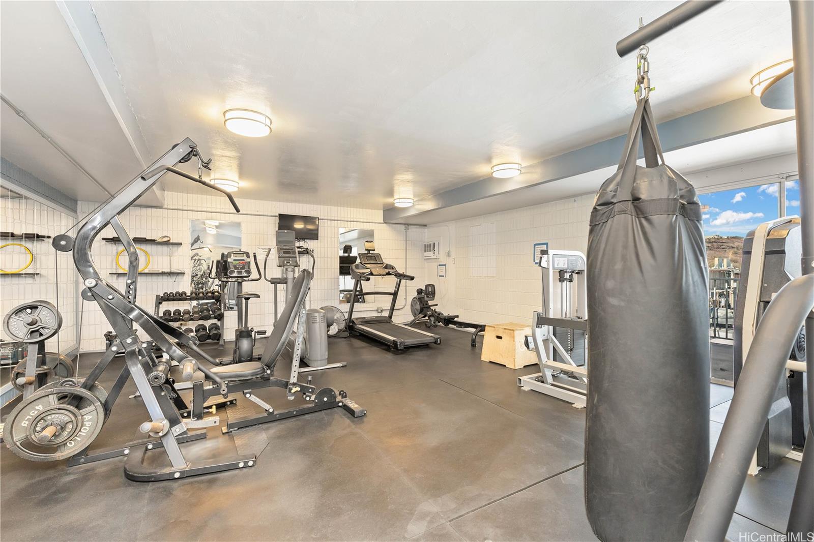 Sunset Lakeview condo # A202, Honolulu, Hawaii - photo 16 of 24