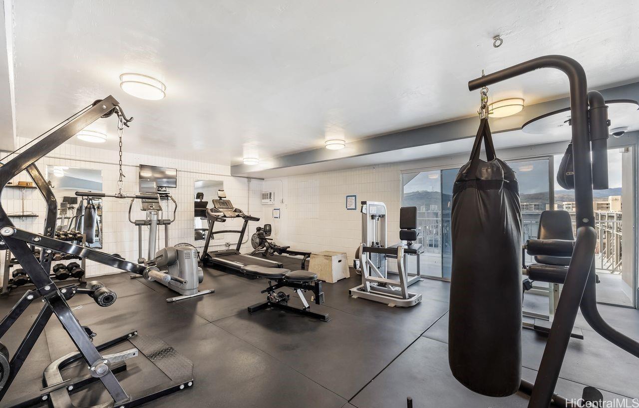 Sunset Lakeview condo # A203, Honolulu, Hawaii - photo 21 of 25