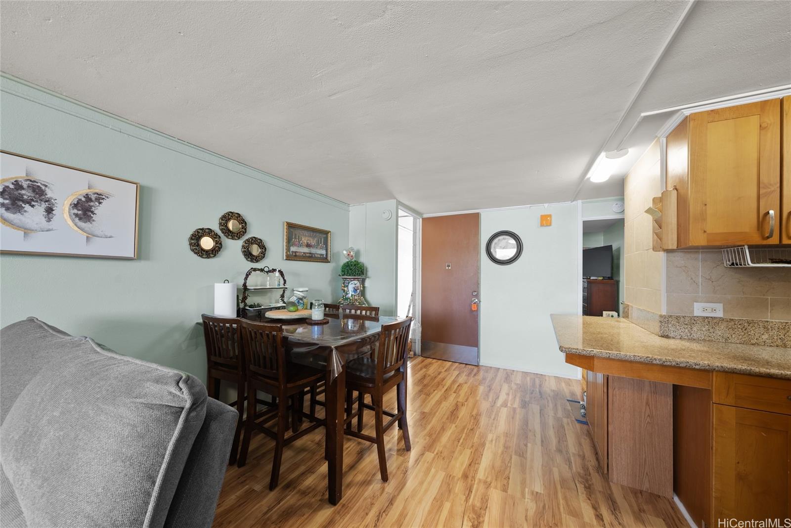 Sunset Lakeview condo # A510, Honolulu, Hawaii - photo 5 of 14