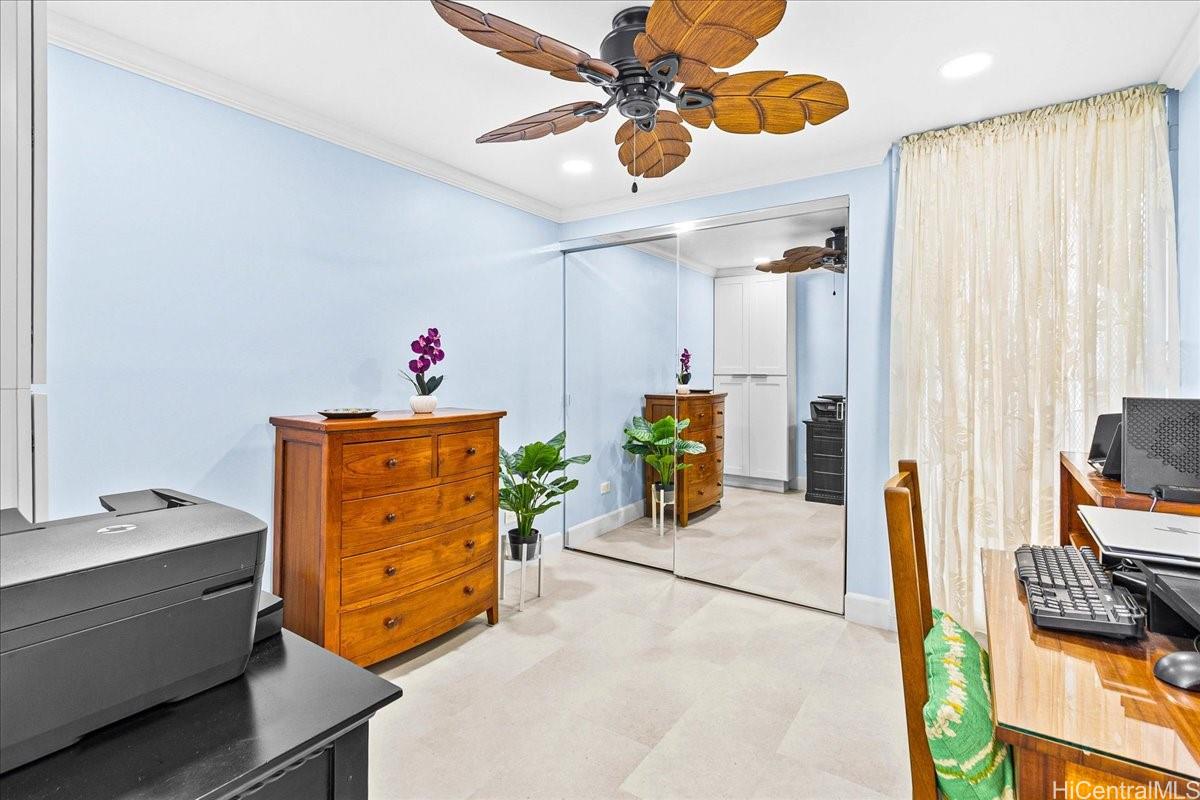 Sunset Lakeview condo # A/PH2, Honolulu, Hawaii - photo 17 of 25