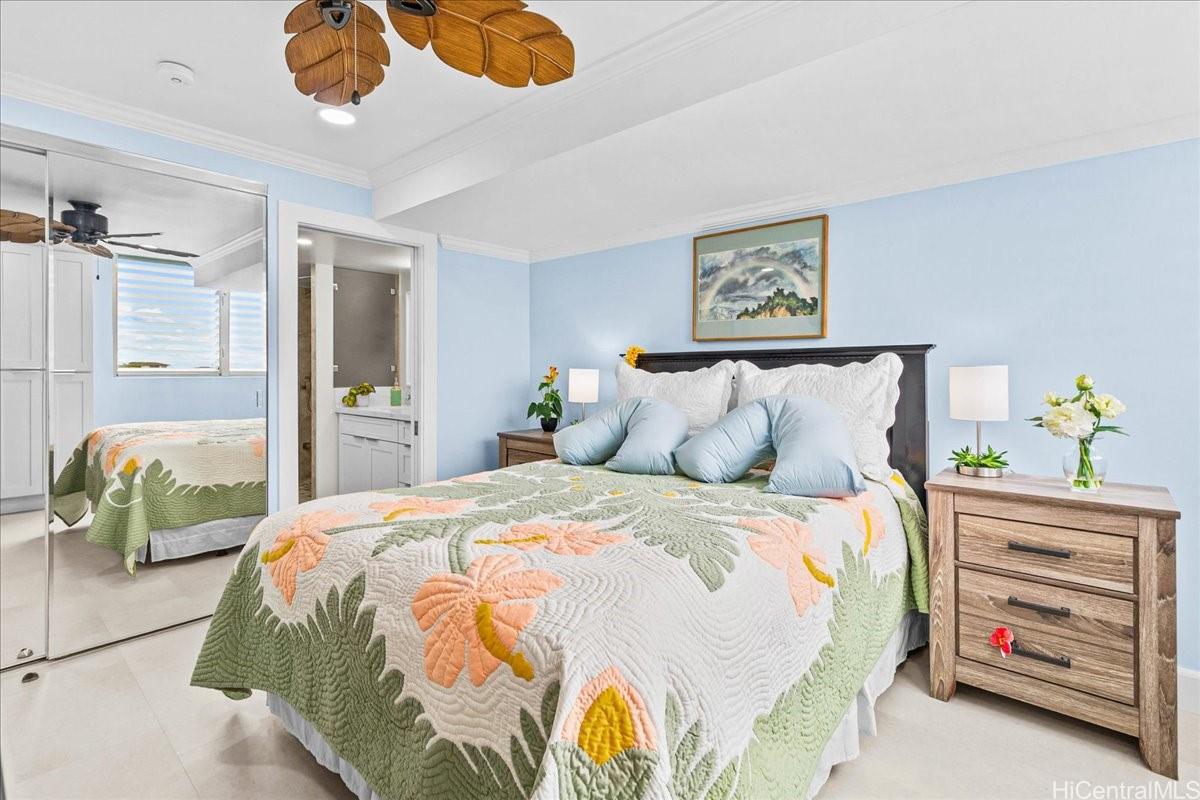 Sunset Lakeview condo # A/PH2, Honolulu, Hawaii - photo 11 of 23