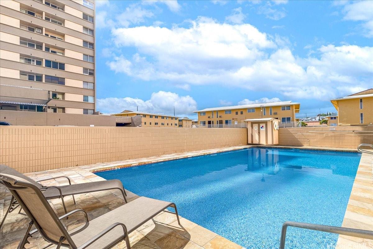 Sunset Lakeview condo # A/PH2, Honolulu, Hawaii - photo 18 of 23