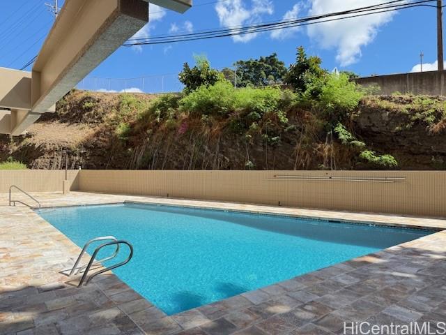 Sunset Lakeview condo # B803, Honolulu, Hawaii - photo 13 of 16