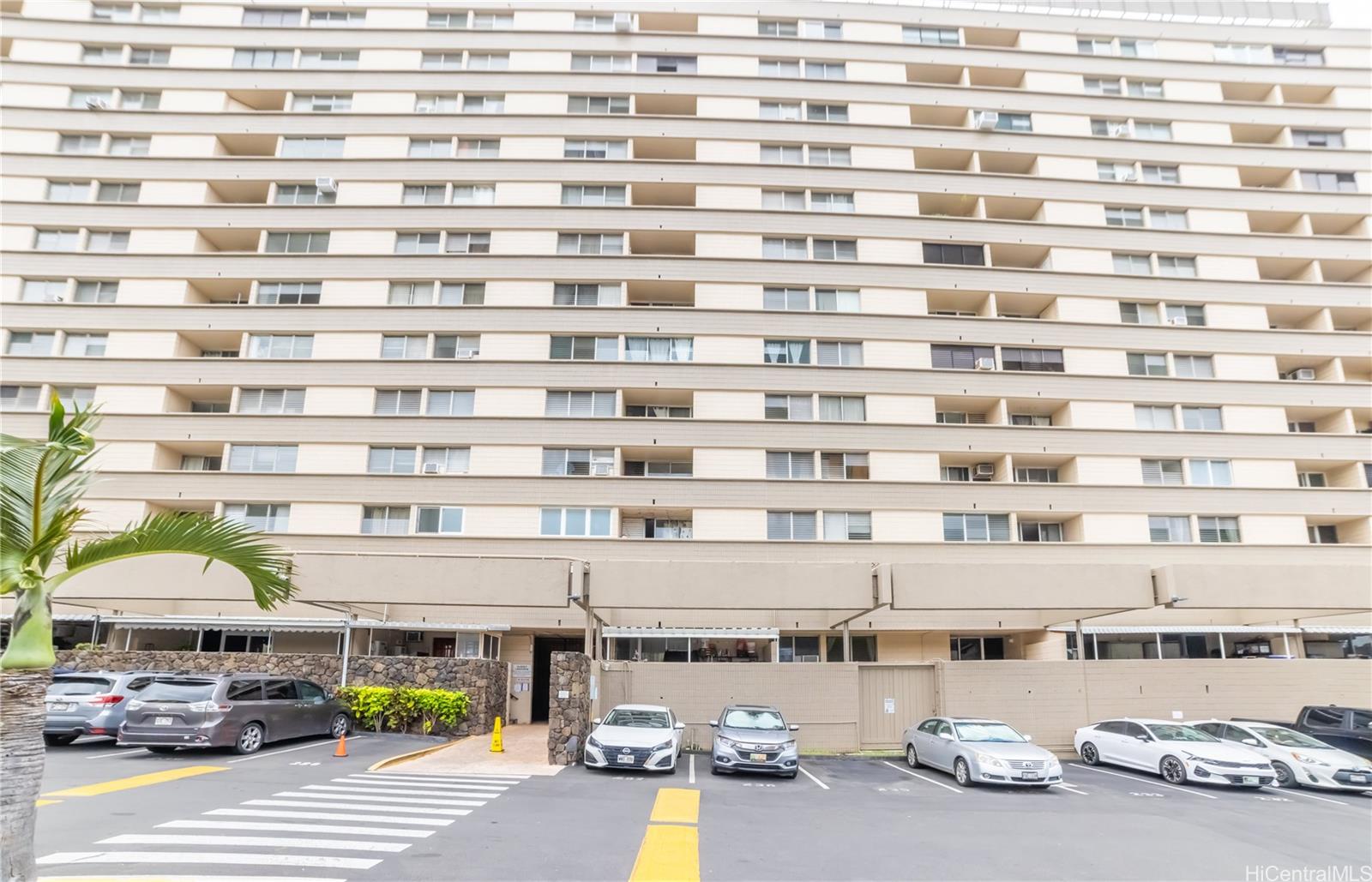 Sunset Lakeview condo # B909, Honolulu, Hawaii - photo 11 of 21
