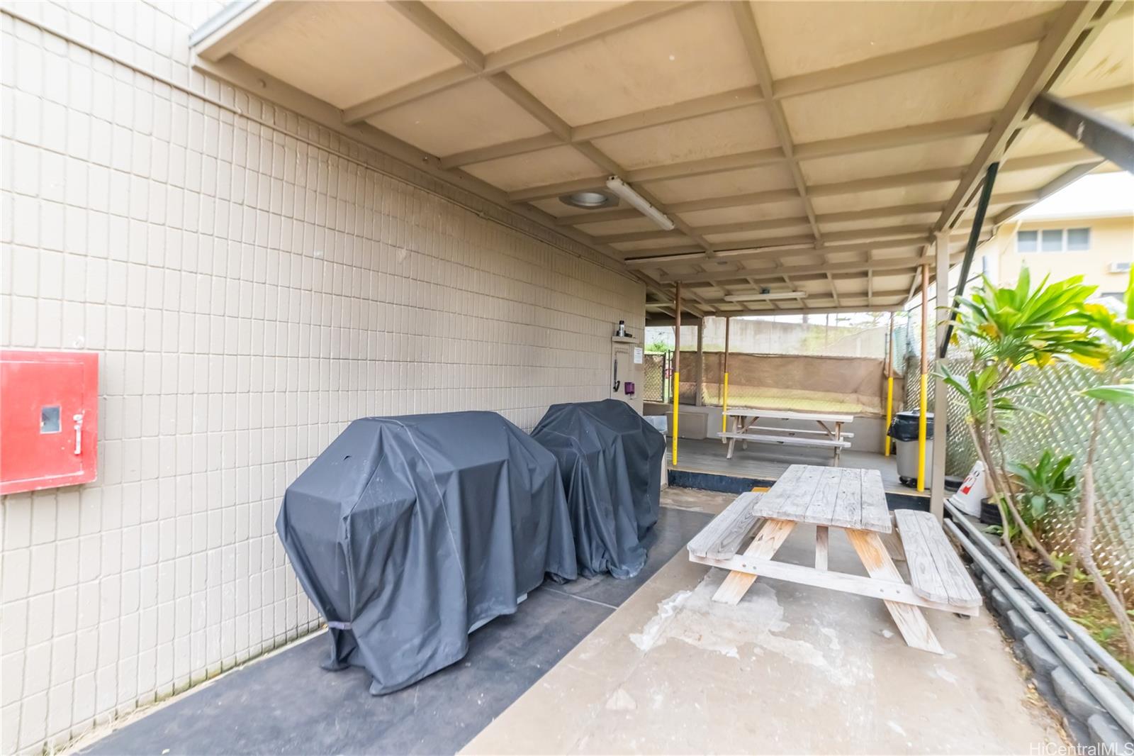 Sunset Lakeview condo # B909, Honolulu, Hawaii - photo 21 of 21