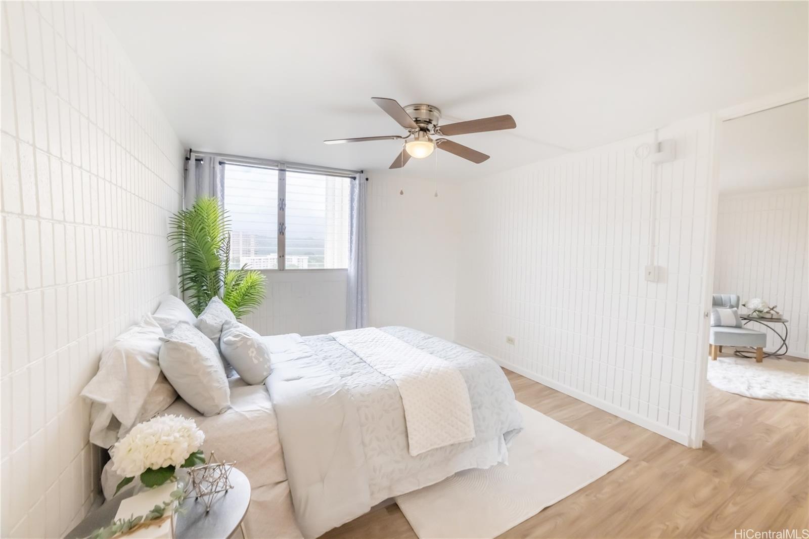 Sunset Lakeview condo # B909, Honolulu, Hawaii - photo 5 of 21