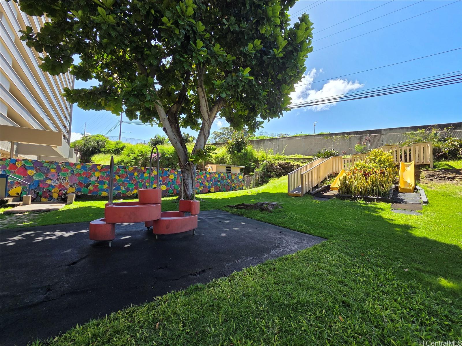 Sunset Lakeview condo # B PH12, Honolulu, Hawaii - photo 11 of 16