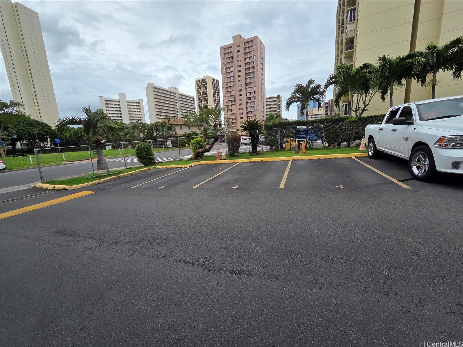 Sunset Lakeview condo # B PH12, Honolulu, Hawaii - photo 14 of 16