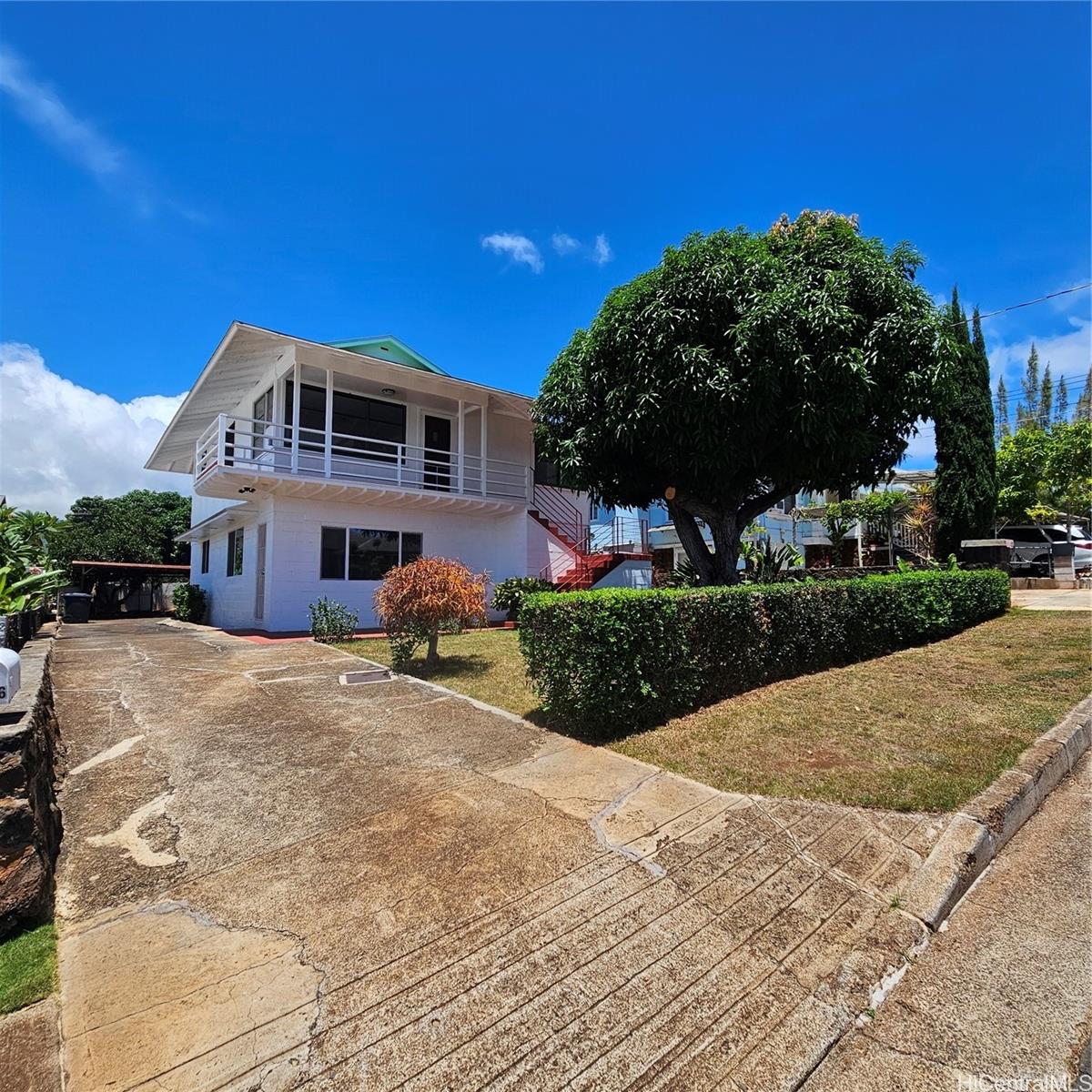 3216  Kaimuki Ave Kaimuki, Diamond Head home - photo 2 of 25