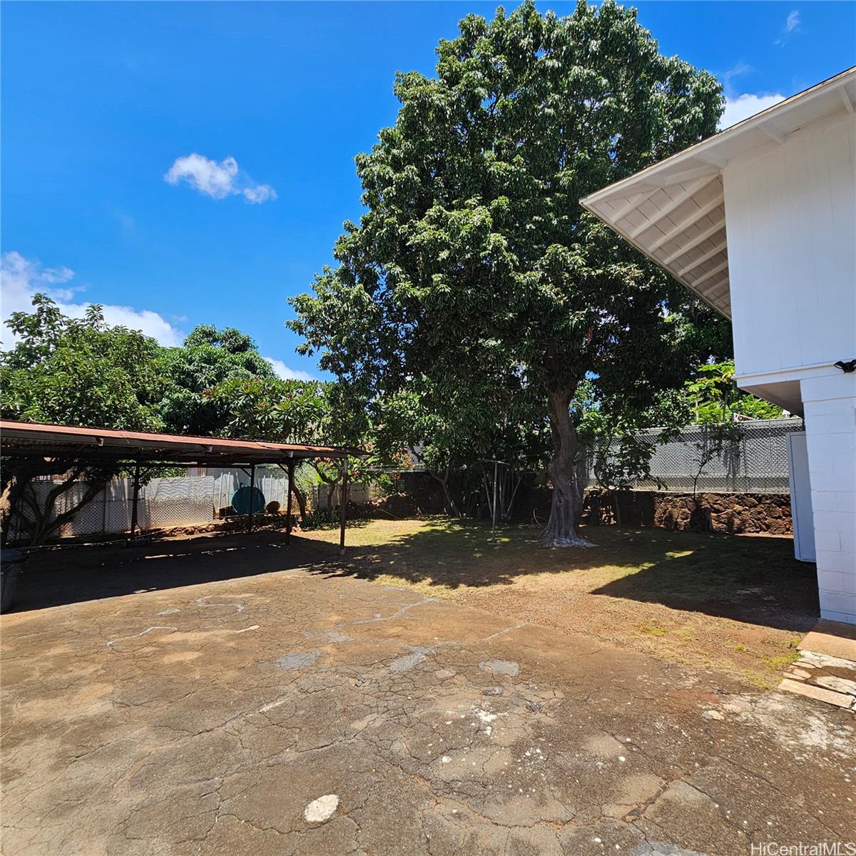 3216  Kaimuki Ave Kaimuki, Diamond Head home - photo 4 of 25