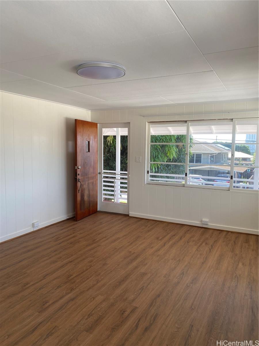 3216 Kaimuki Ave Honolulu - Rental - photo 10 of 25