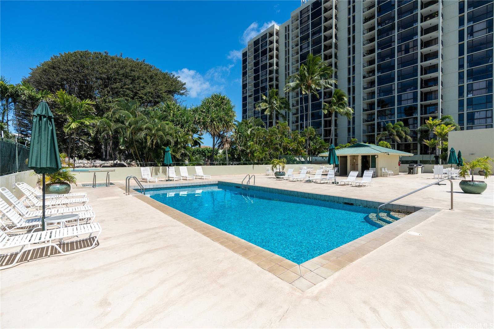 Windward Passage condo # 1305, Kailua, Hawaii - photo 17 of 19