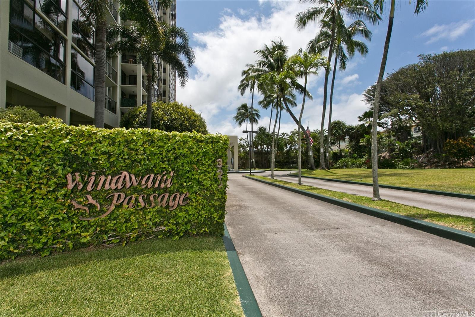 Windward Passage condo # 1306, Kailua, Hawaii - photo 3 of 23