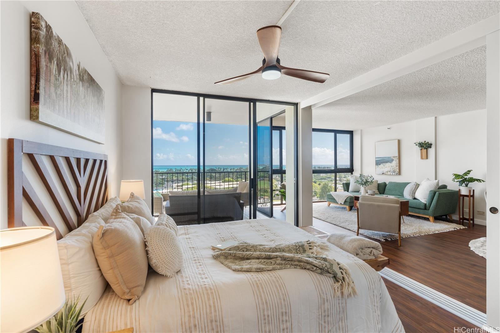 Windward Passage condo # 1403, Kailua, Hawaii - photo 4 of 19