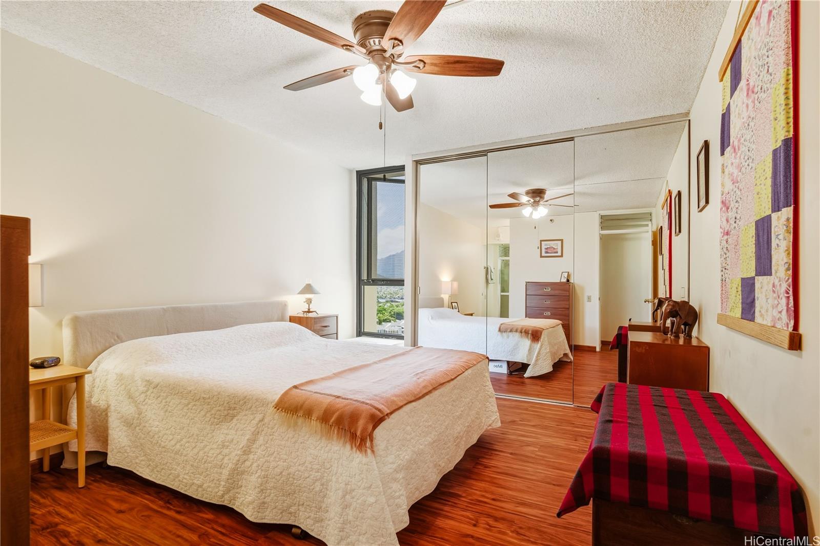 Windward Passage condo # 1512, Kailua, Hawaii - photo 13 of 16