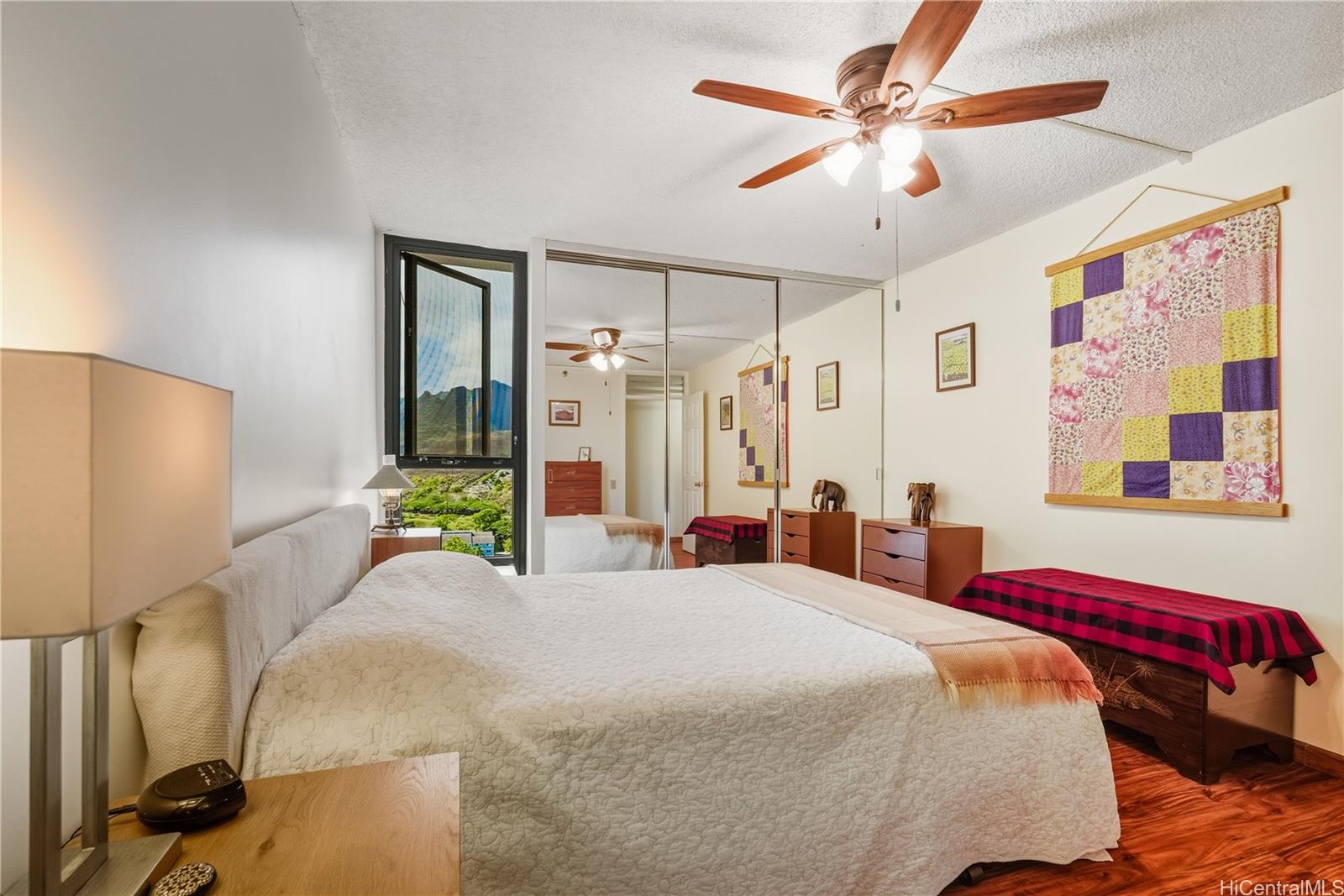 Windward Passage condo # 1512, Kailua, Hawaii - photo 15 of 16