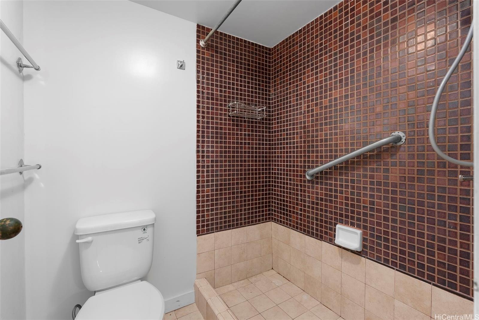 Windward Passage condo # 309, Kailua, Hawaii - photo 14 of 25