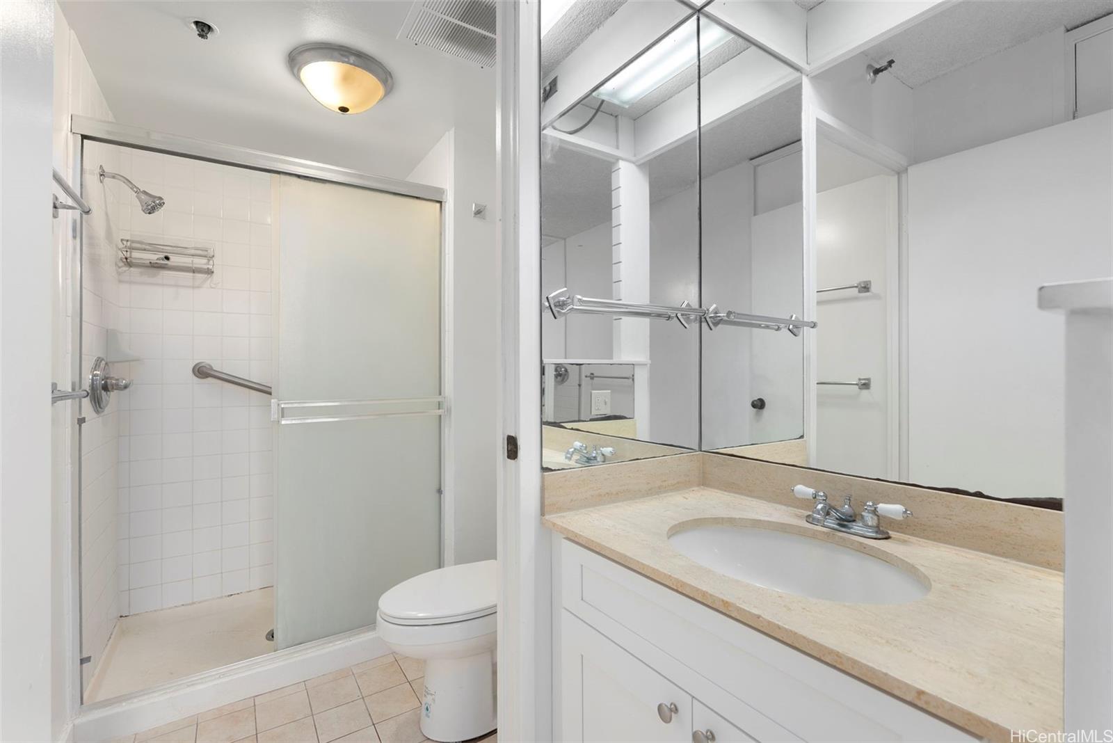 Windward Passage condo # 309, Kailua, Hawaii - photo 17 of 25