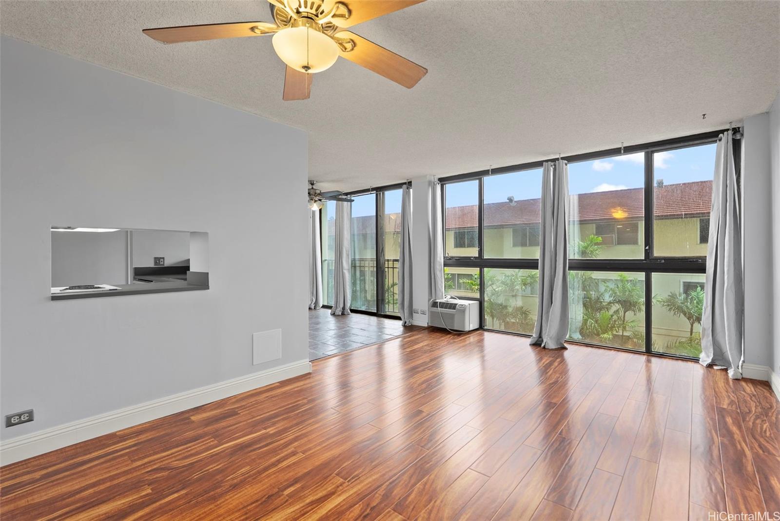 Windward Passage condo # 310, Kailua, Hawaii - photo 10 of 25