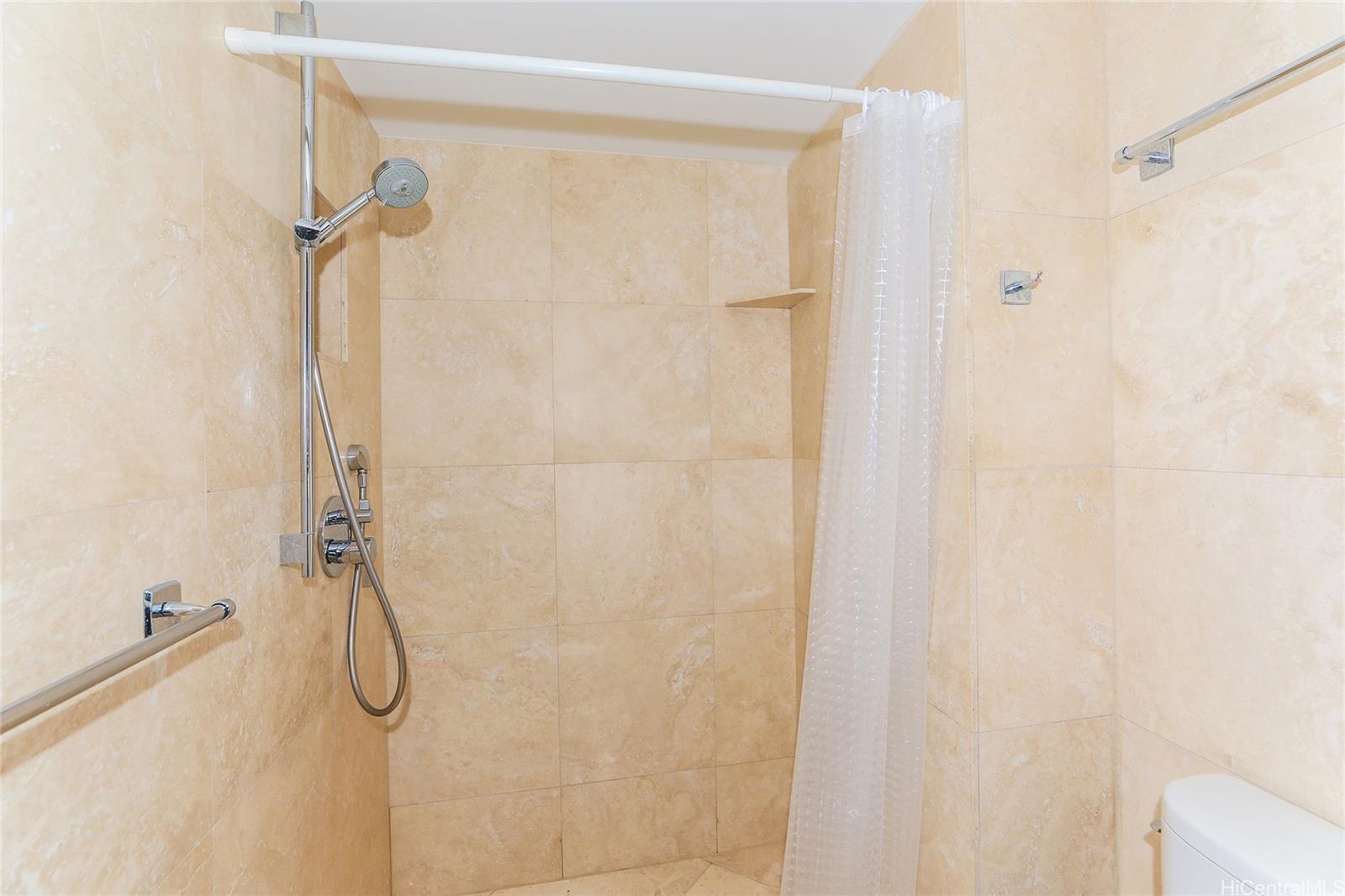 Windward Passage condo # 709, Kailua, Hawaii - photo 17 of 25