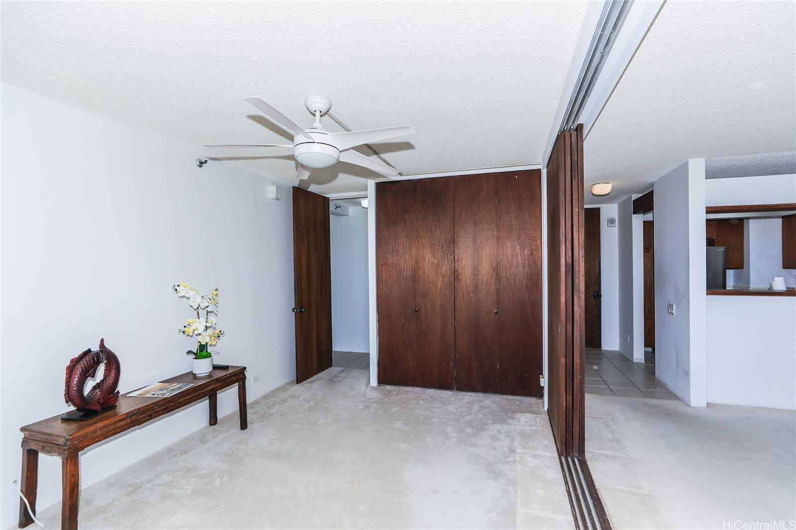 Windward Passage condo # 709, Kailua, Hawaii - photo 7 of 25