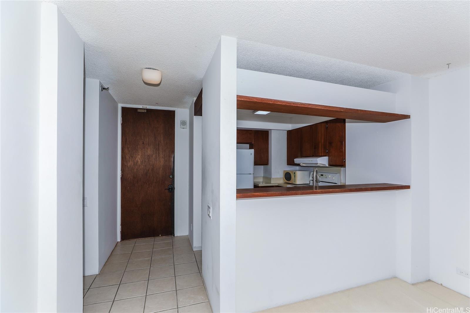 Windward Passage condo # 709, Kailua, Hawaii - photo 8 of 25