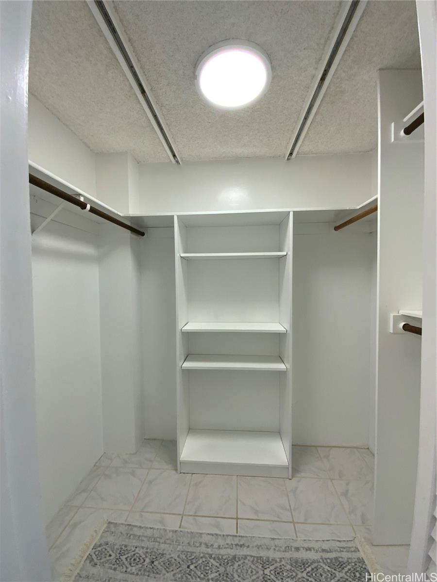 Windward Passage condo # 811, Kailua, Hawaii - photo 10 of 25