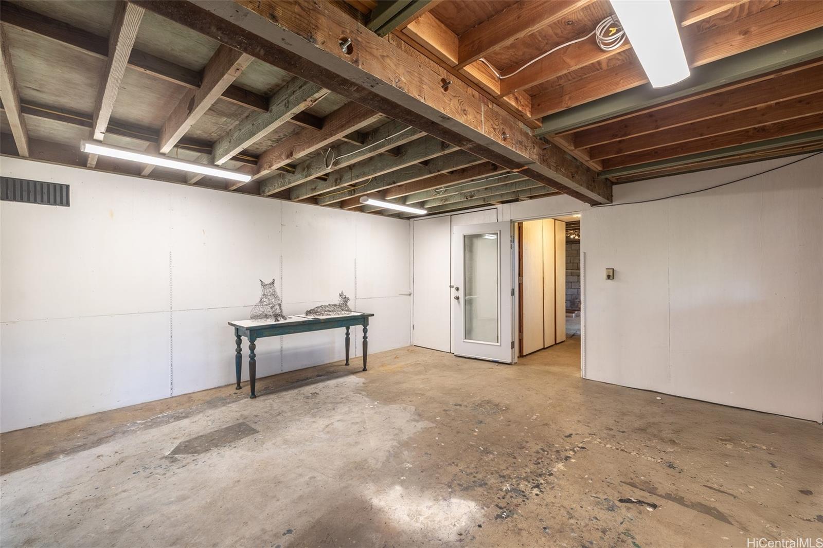 322  Lapa Place Lanikai, Kailua home - photo 16 of 25