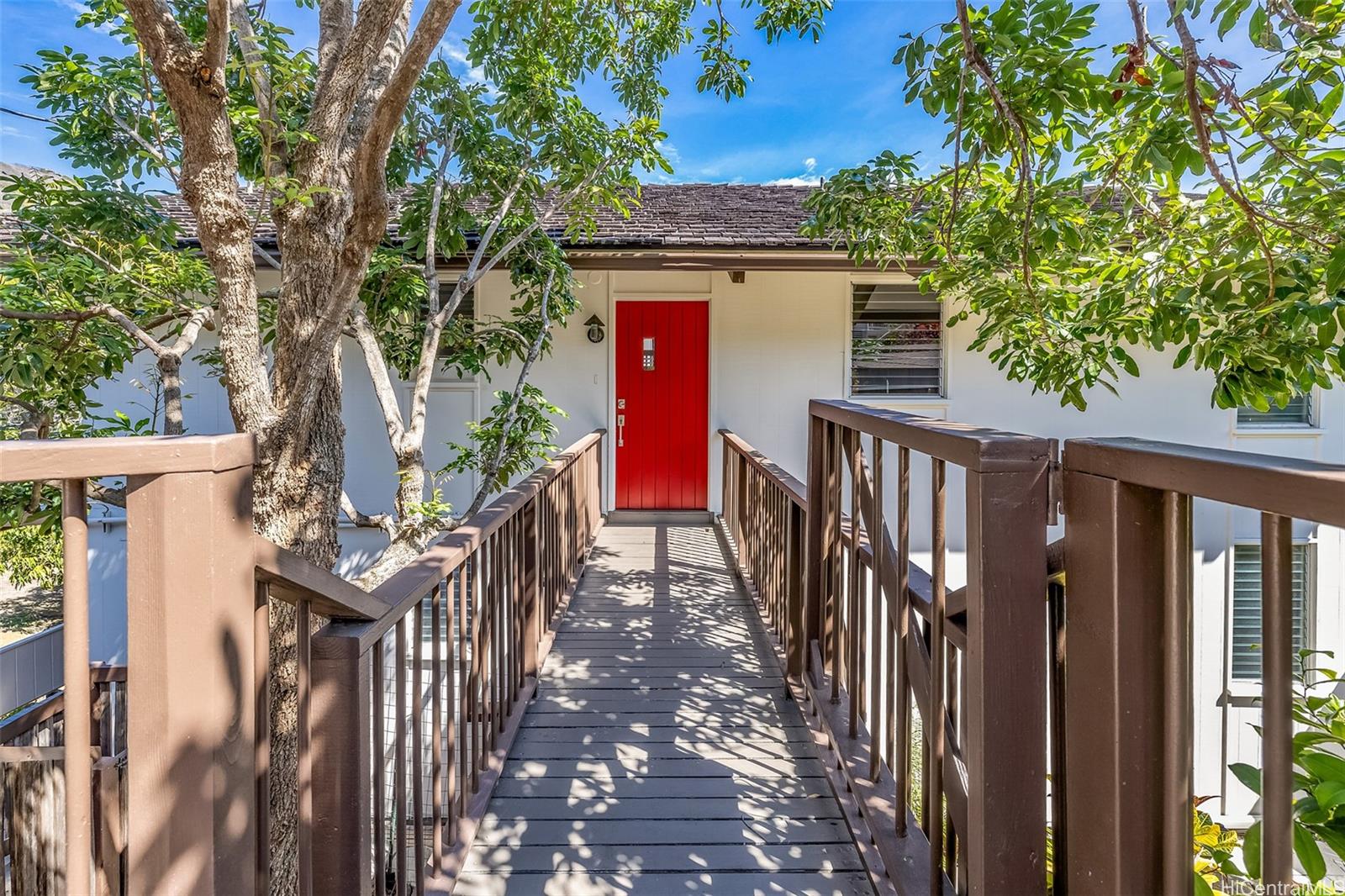 322  Lapa Place Lanikai, Kailua home - photo 3 of 25