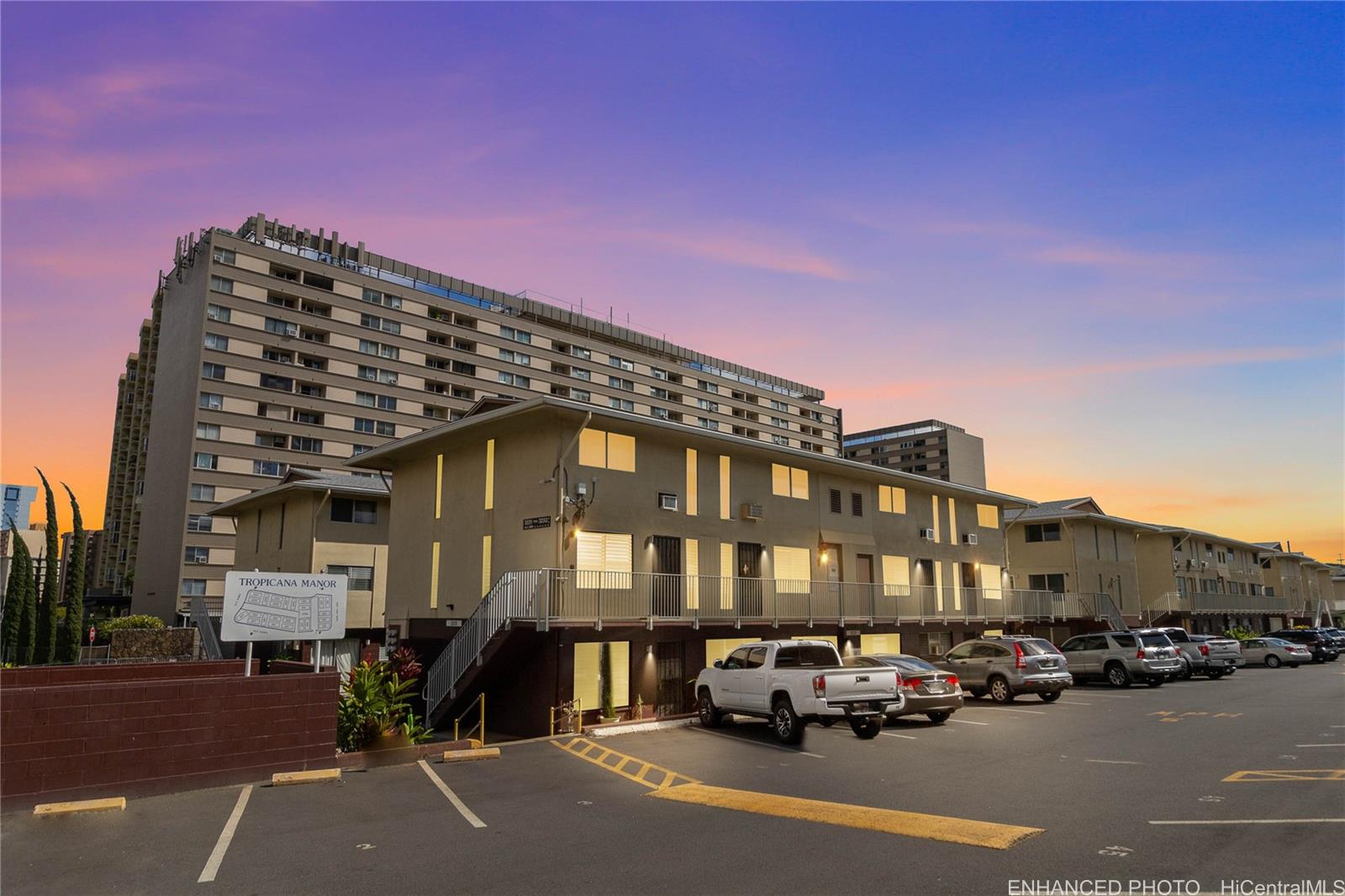 Tropicana ManorMoanalua condos for sale in Salt Lake Oahu