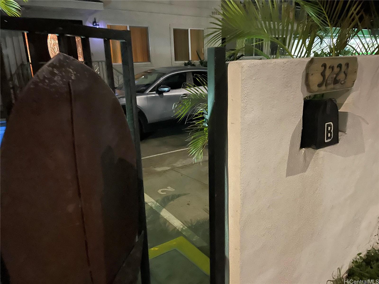 3223 A Monsarrat Ave Honolulu - Rental - photo 11 of 15