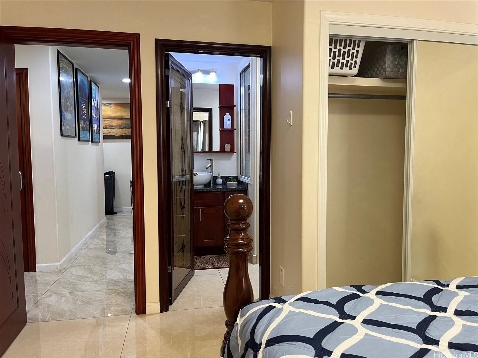 3223 A Monsarrat Ave Honolulu - Rental - photo 5 of 15