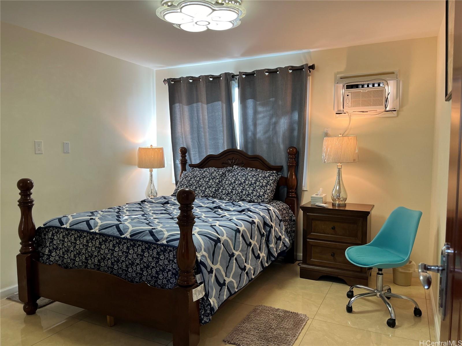 3223 A Monsarrat Ave Honolulu - Rental - photo 7 of 15