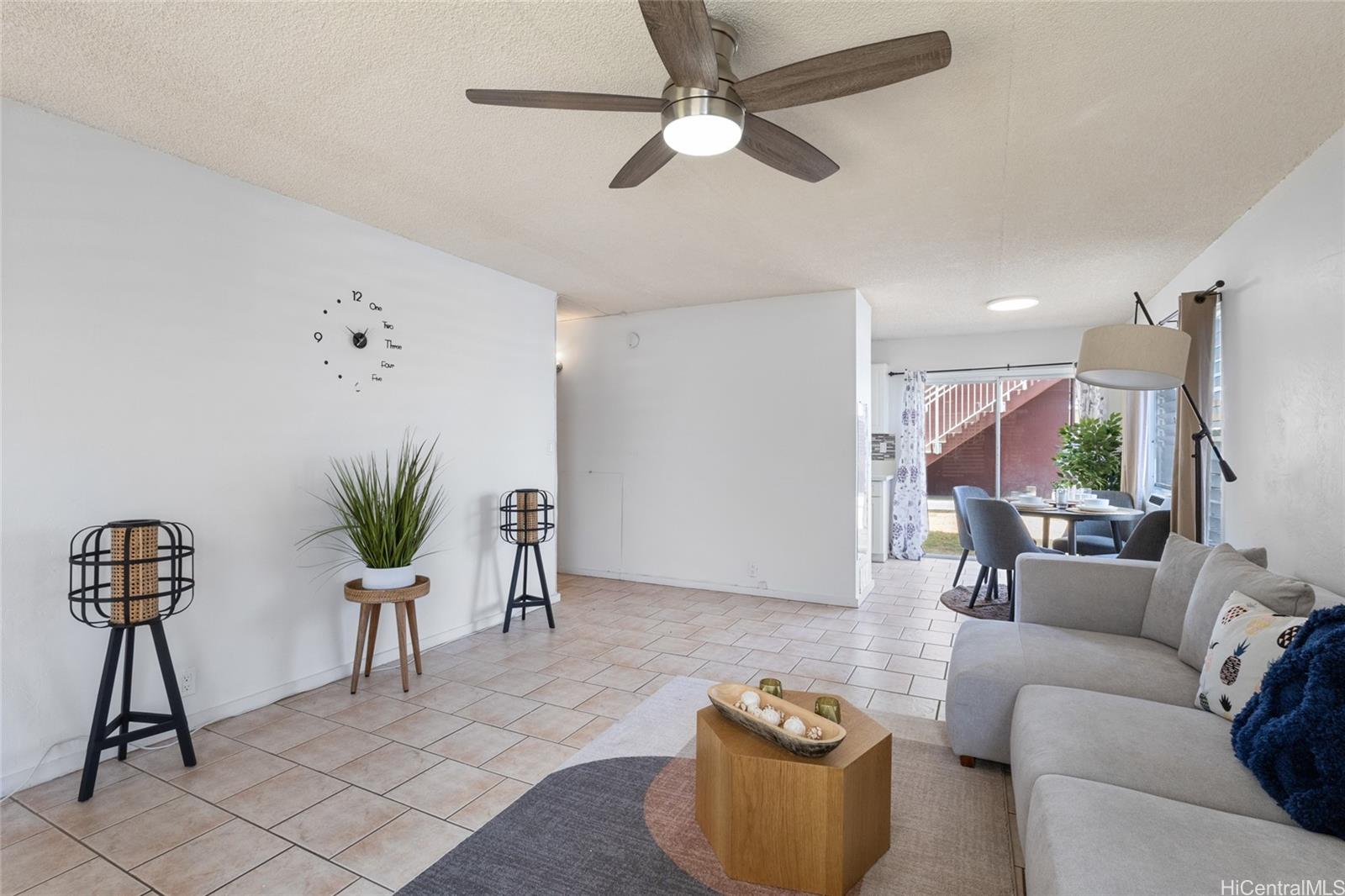 Tropicana Manor-Moanalua condo # 2, Honolulu, Hawaii - photo 3 of 25