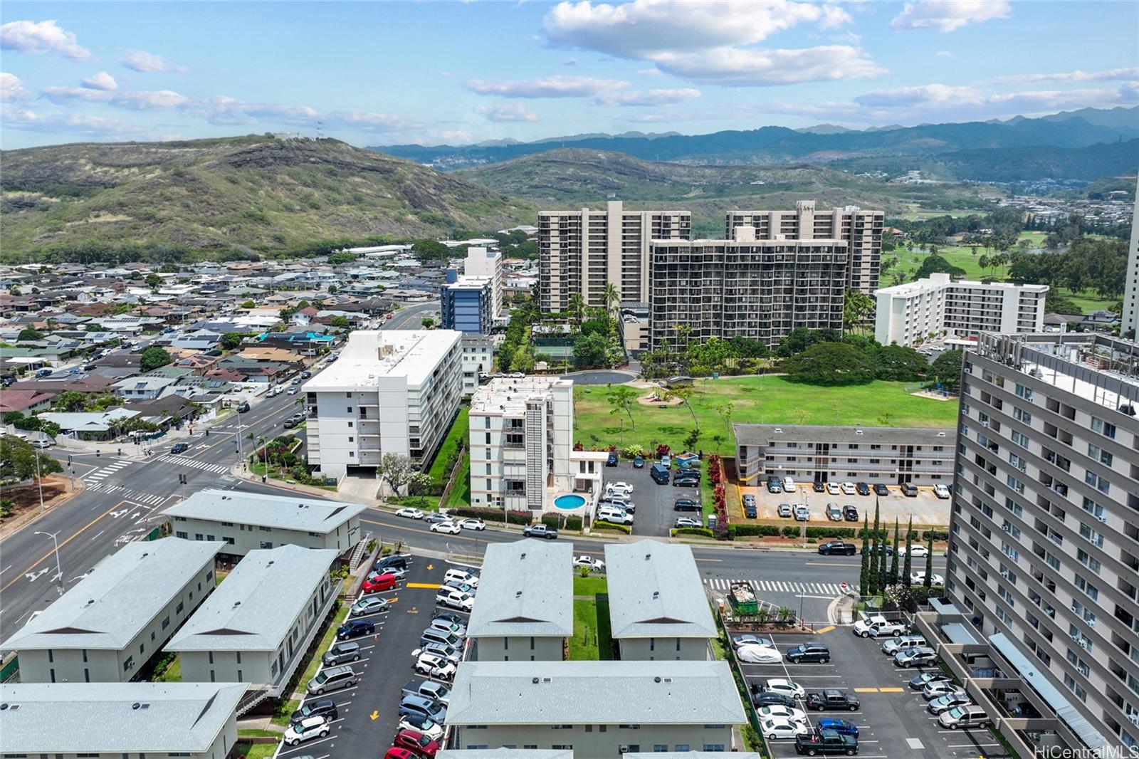 Tropicana Manor-Moanalua condo # 2, Honolulu, Hawaii - photo 23 of 25