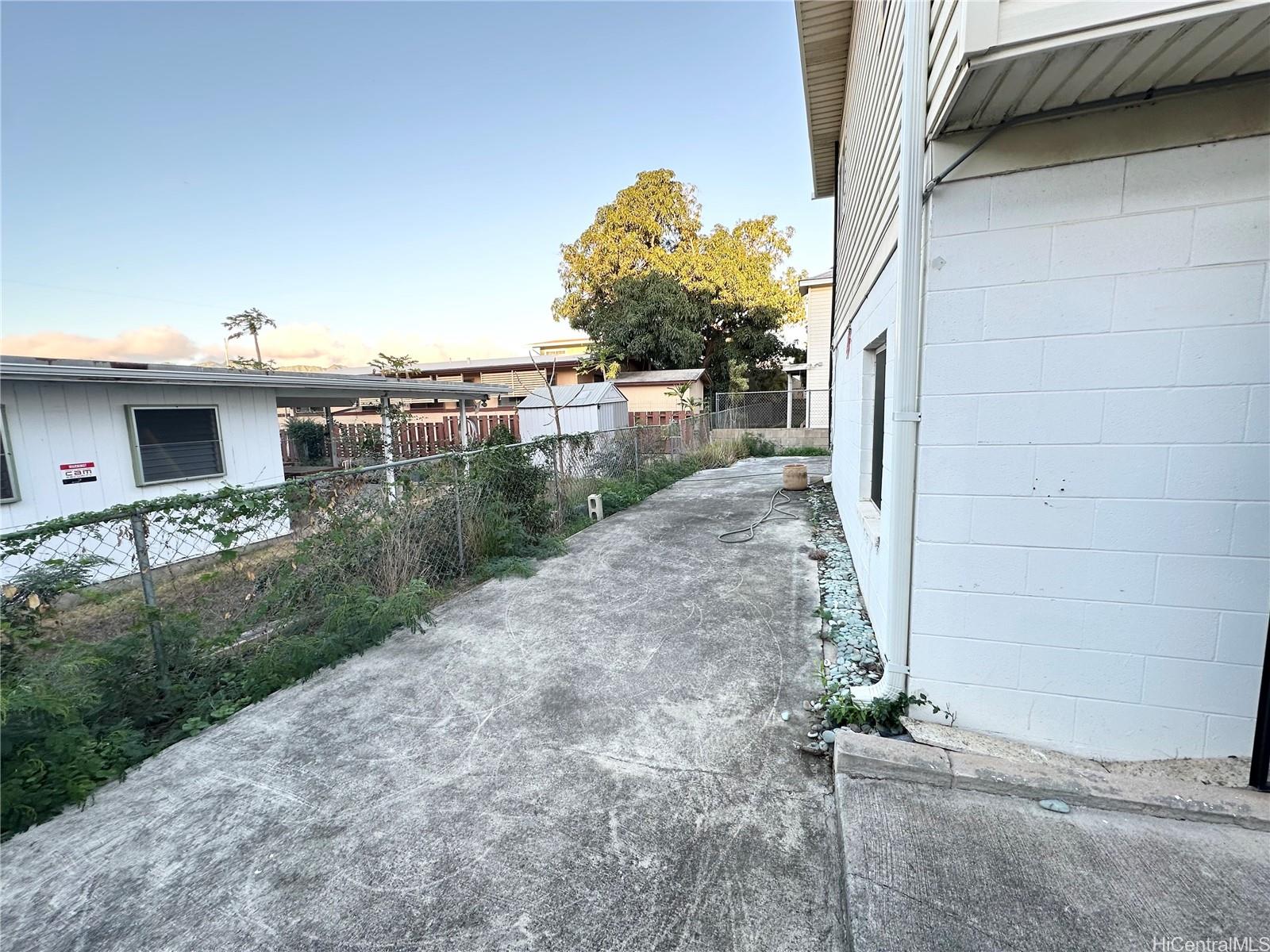 3228 Monsarrat Ave Honolulu - Rental - photo 19 of 25