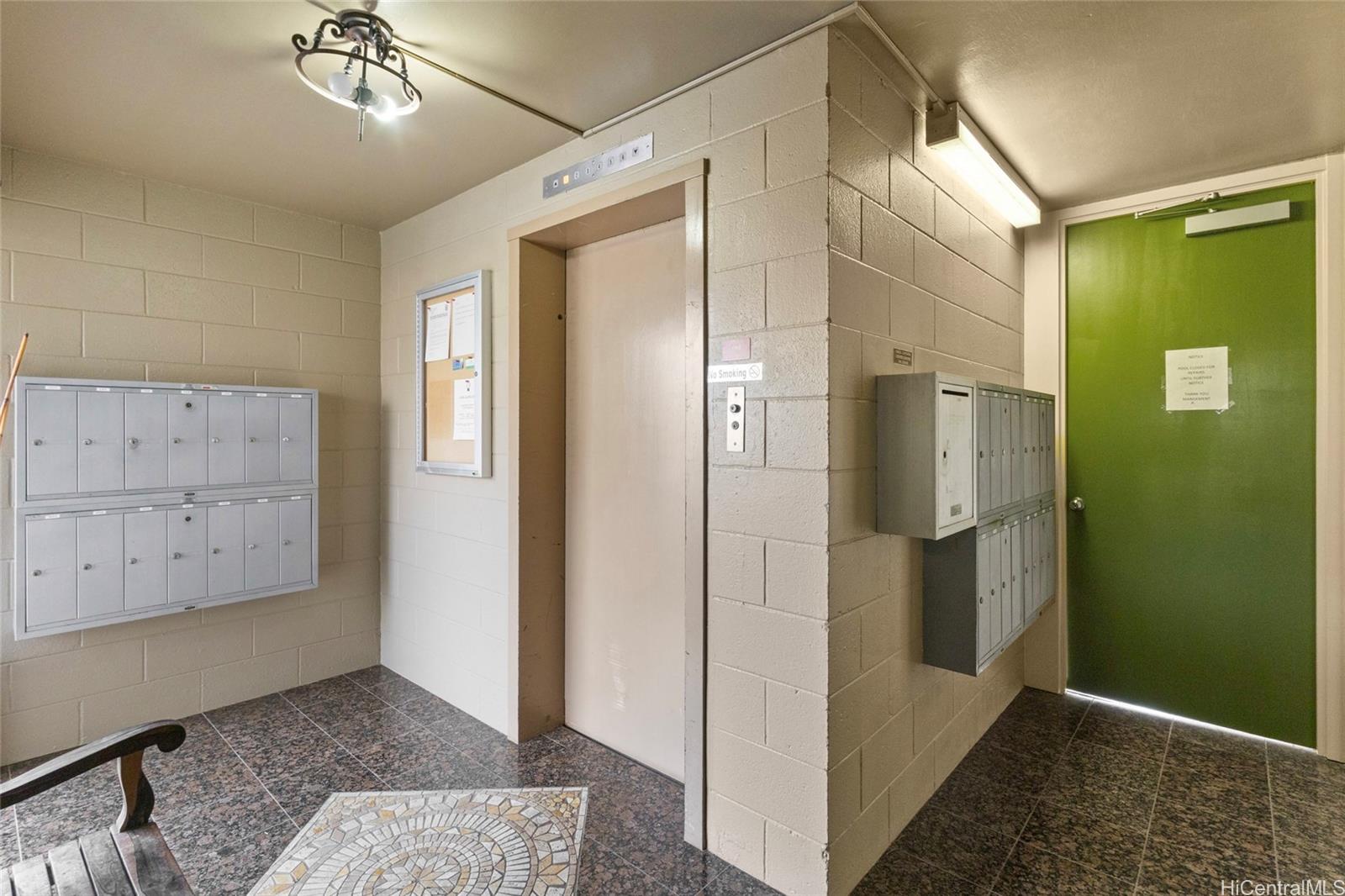 Lakeside Coronet condo # 402, Honolulu, Hawaii - photo 12 of 16