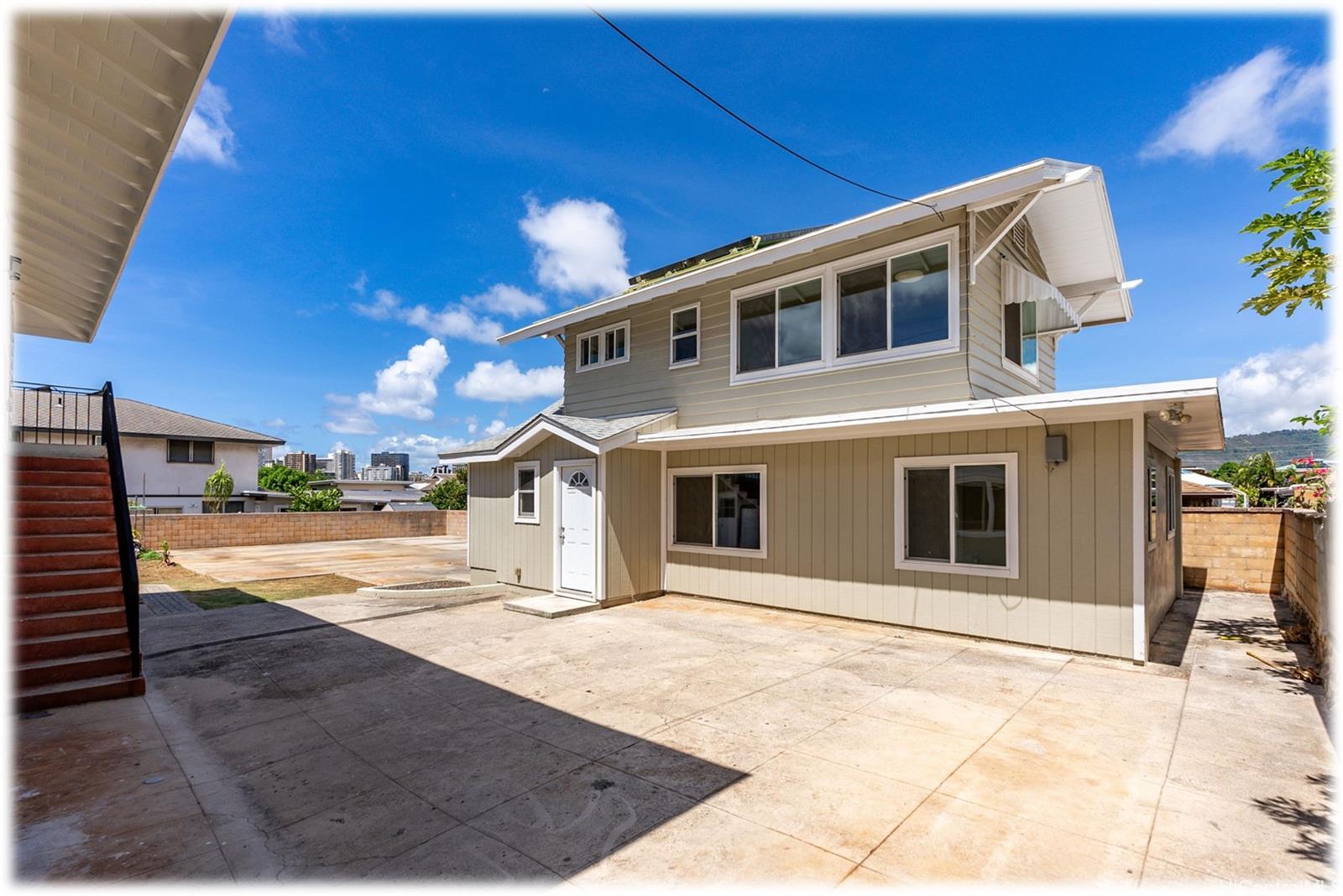 3232  Castle Street Kapahulu, Diamond Head home - photo 19 of 25