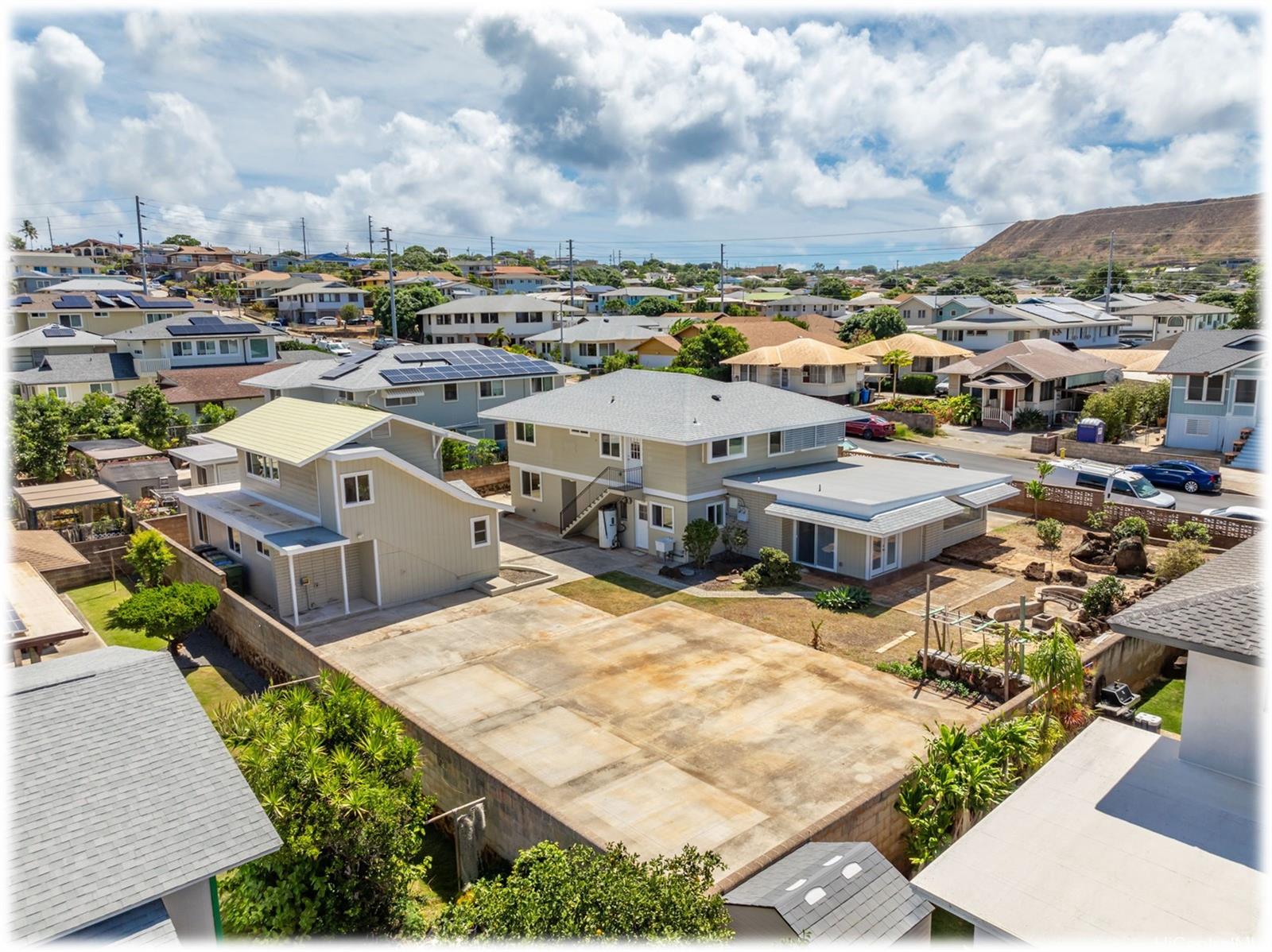 3232  Castle Street Kapahulu, Diamond Head home - photo 21 of 25