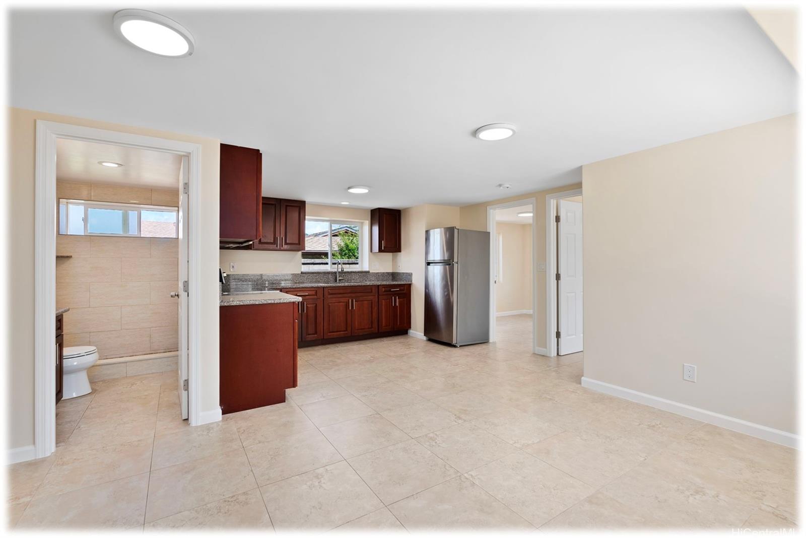 3232  Castle St Kapahulu, Diamond Head home - photo 17 of 25