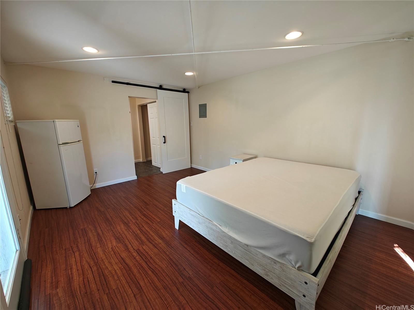 3232 Paty Dr Honolulu - Rental - photo 2 of 14