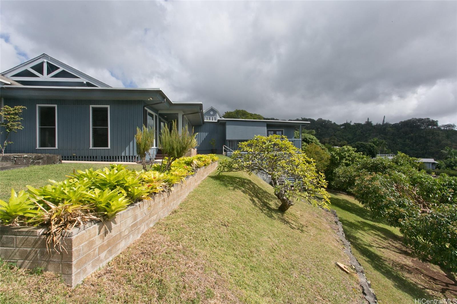 3233  Pacific Heights Road Pacific Heights, Honolulu home - photo 23 of 25