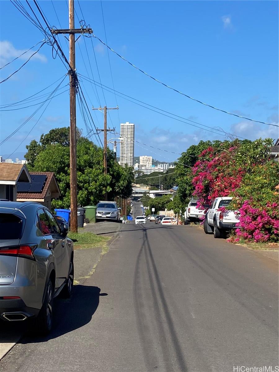 3237 Charles St Honolulu - Rental - photo 10 of 10